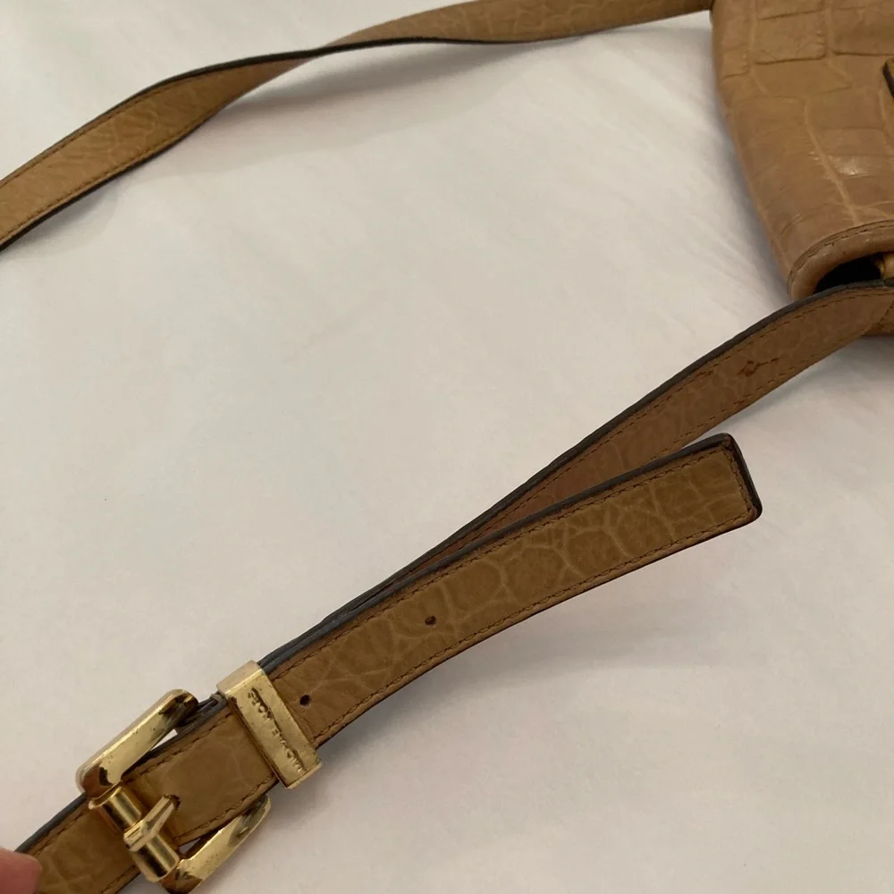 Michael Kors crossbody